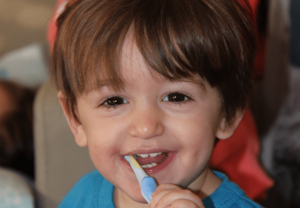 💧 Come lavarsi i Denti in 4 Step